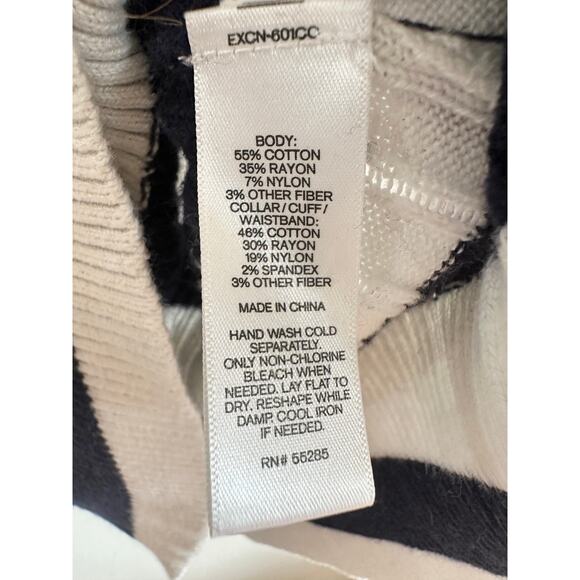 Y2K Navy & White Stripe V-Neck Sweater - Picture 8 of 8